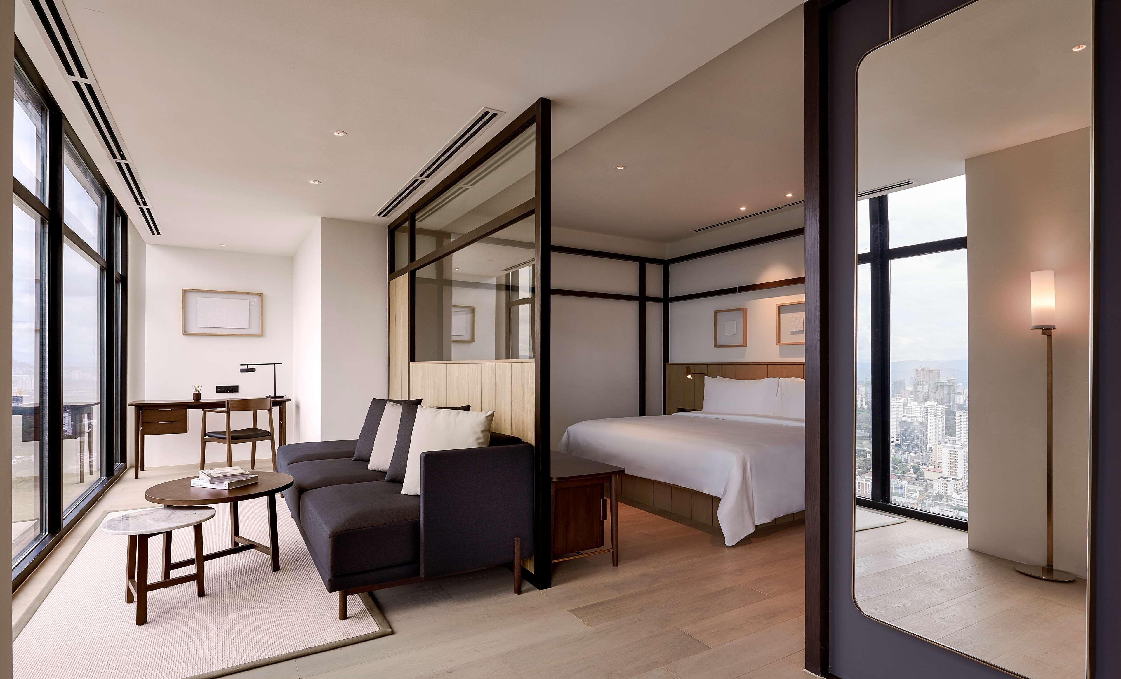 Hotel Alila Bangsar Kuala Lumpur Zewnętrze zdjęcie A suite at the hotel