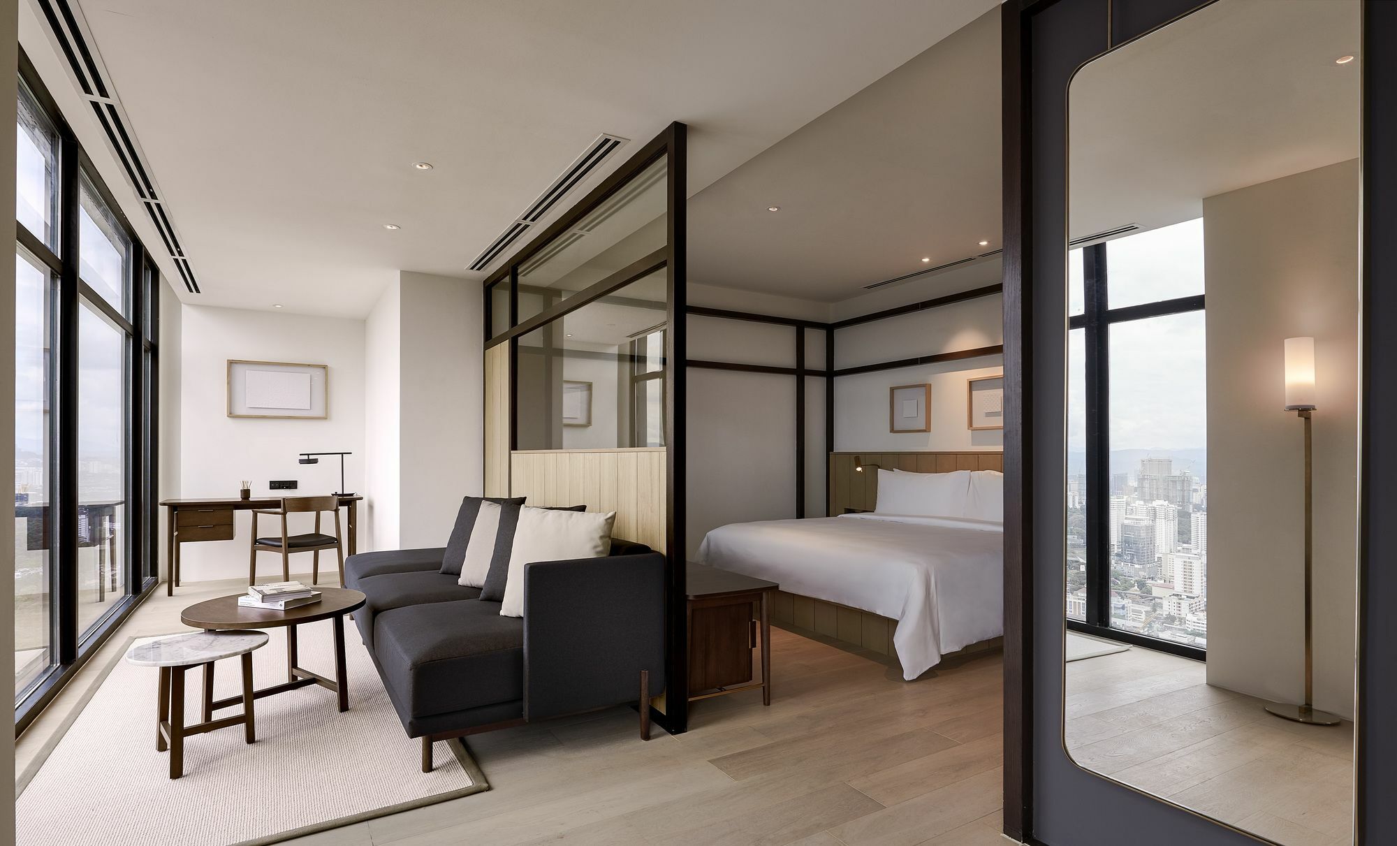 Hotel Alila Bangsar Kuala Lumpur Zewnętrze zdjęcie A suite at the Ritz-Carlton, Tokyo